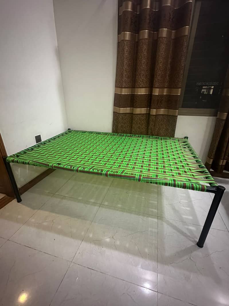 Bedstead new 0