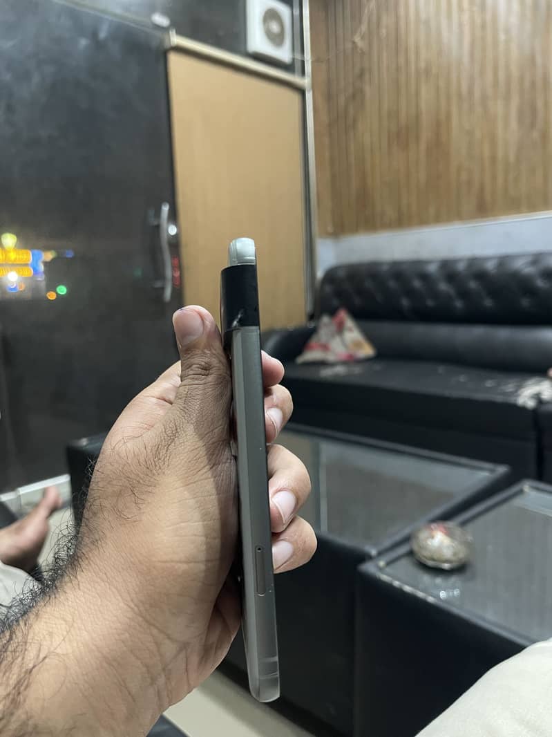 Google Pixel 8 1