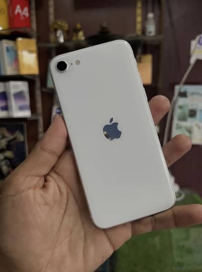 Apple iPhone SE