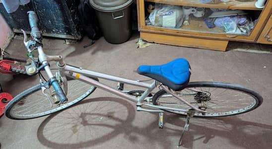 Original Japanese Bicycle - Smooth Ride and Reliable Daily Commuter