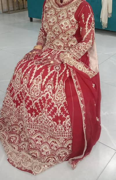 Stunning bridal lehenga, urgent sale