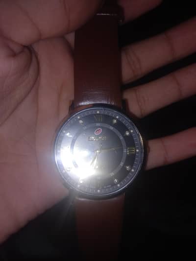 it is original erase watch with genuine leather strap