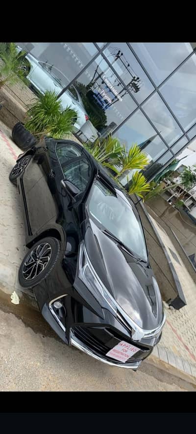 Toyota Corolla Altis 2025 grande black interior