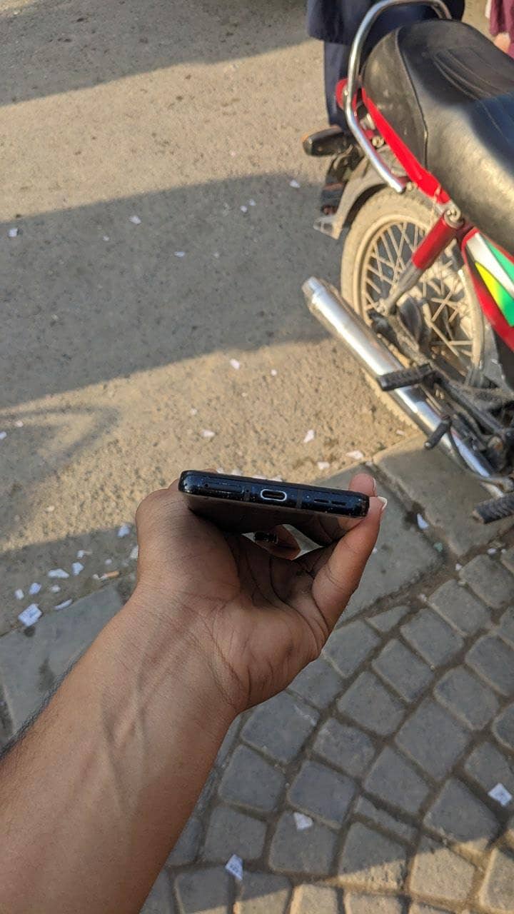 One Plus 8 Pro 3
