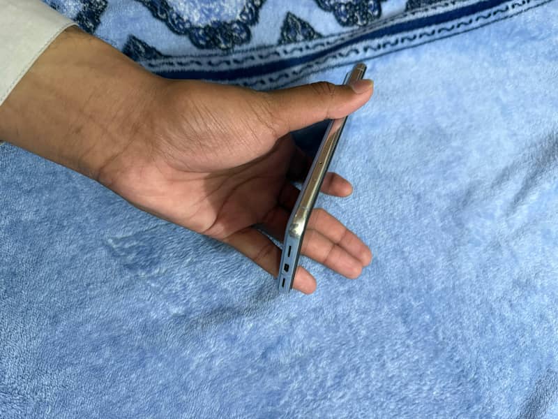 Google Pixel 8 Pro Urgent Sale 6