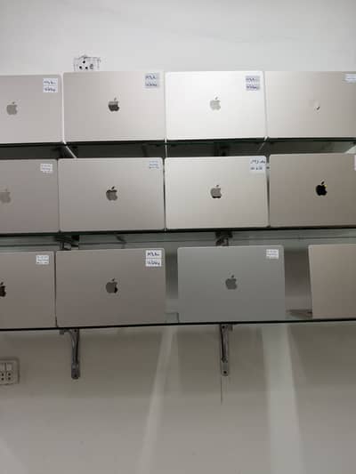 MACBOOK AIR M3 2024 15 INCH NON ACTIVE 16Gb 256GB ONE YEAR WARRANTY