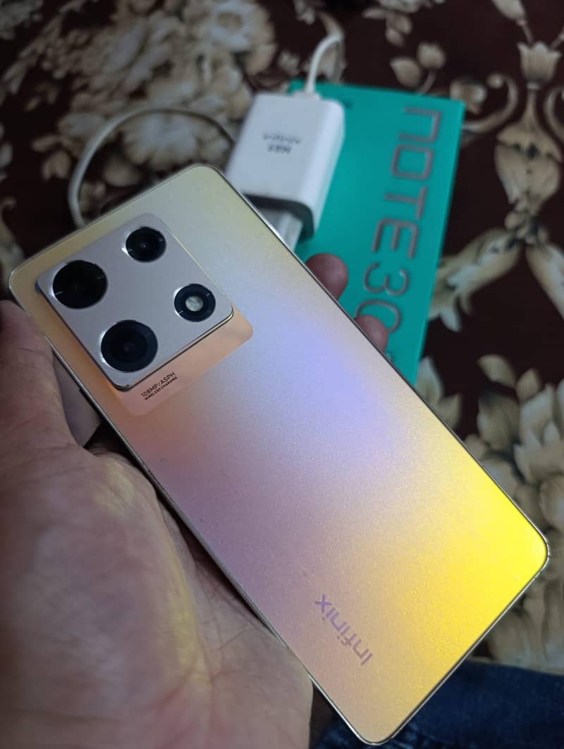 Infinix Note 30 Pro 1