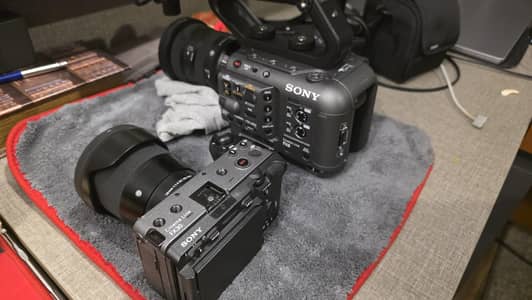 Sony FX30 Cinema Line Camera + Sigma 16mm f/1.4 | 10/10 Condition