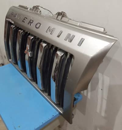 Mini Pajero front grill