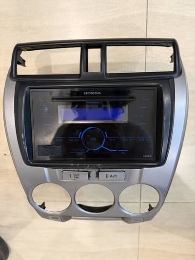 Geniune Honda Mp3 player