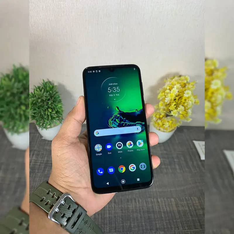 Moto G8 plus 2