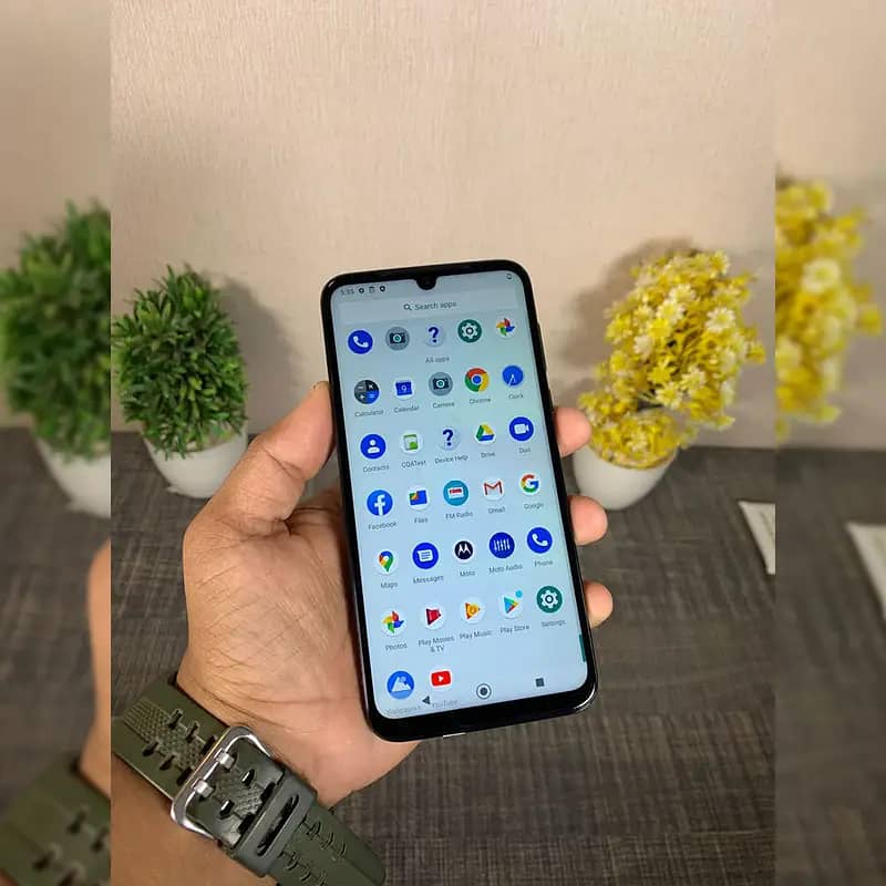 Moto G8 plus 5