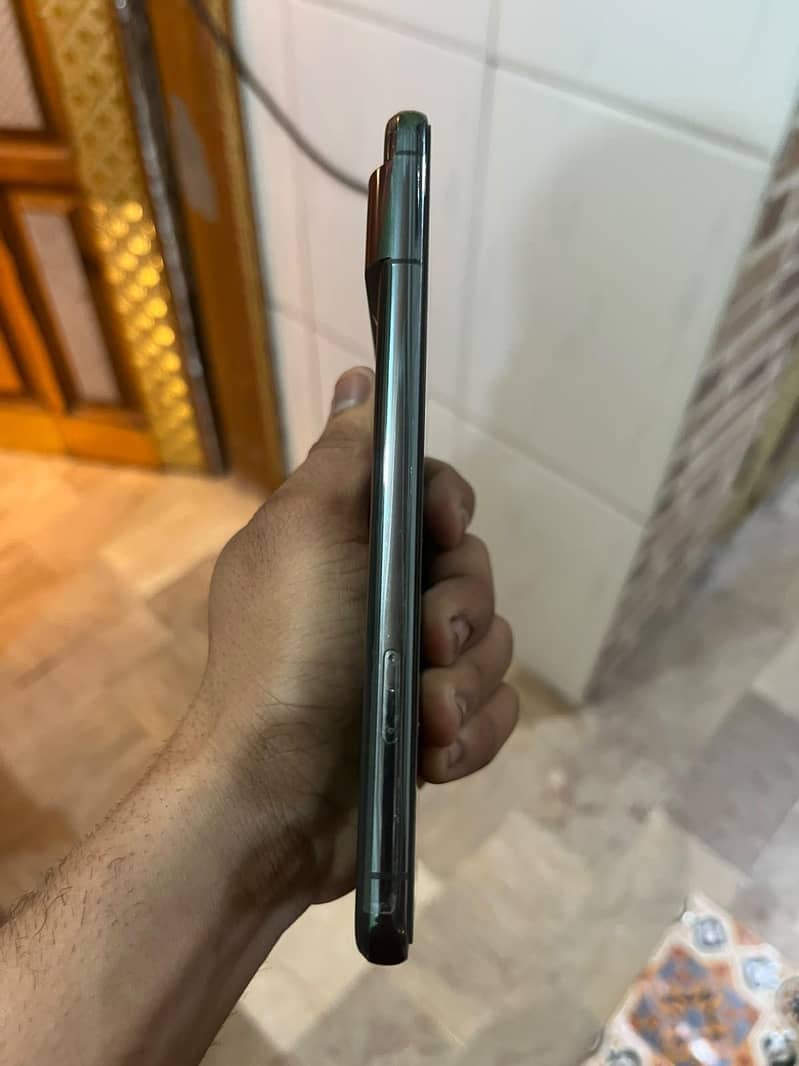 google pixel 8 pro 128GB 3