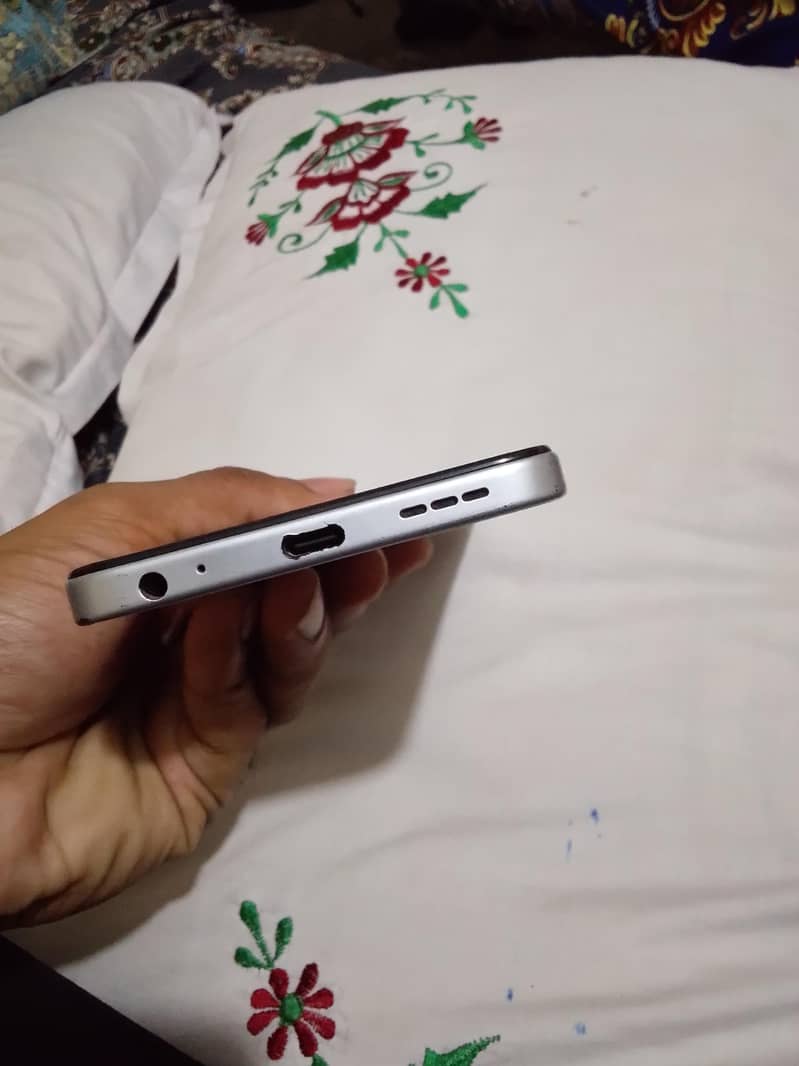 Tecno Spark Go 5
