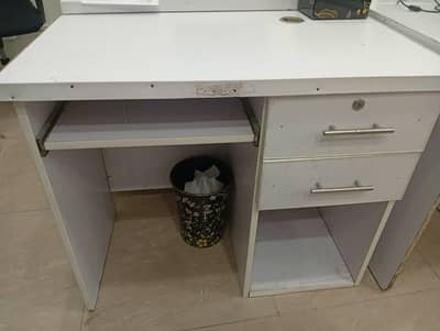 Used White Office Desk - 2 Drawers & Shelf (Excellent Condition)