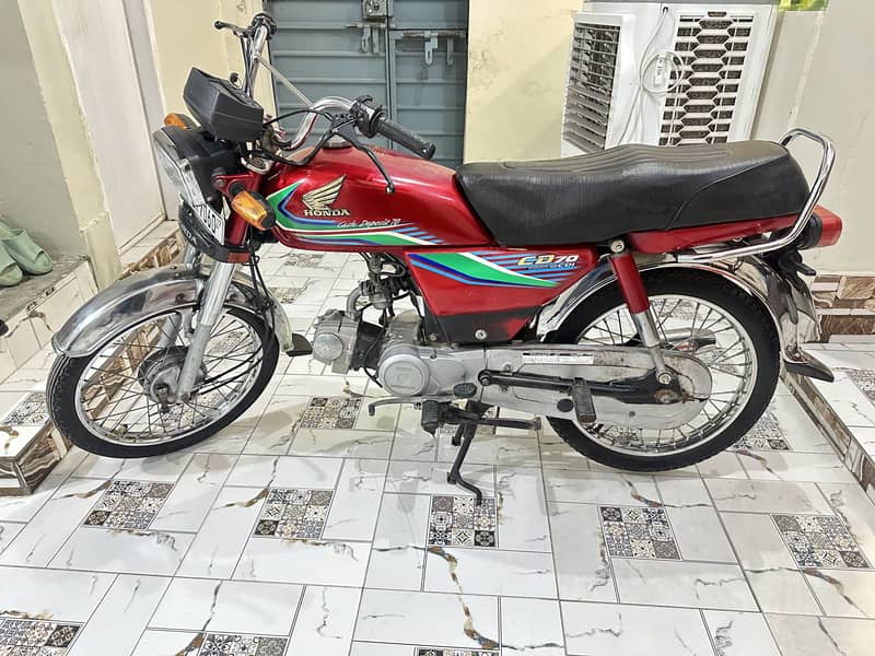 Honda cd70 2017 4