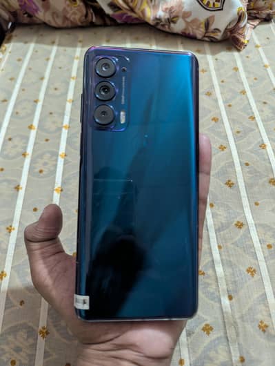 Motorola edge 2021