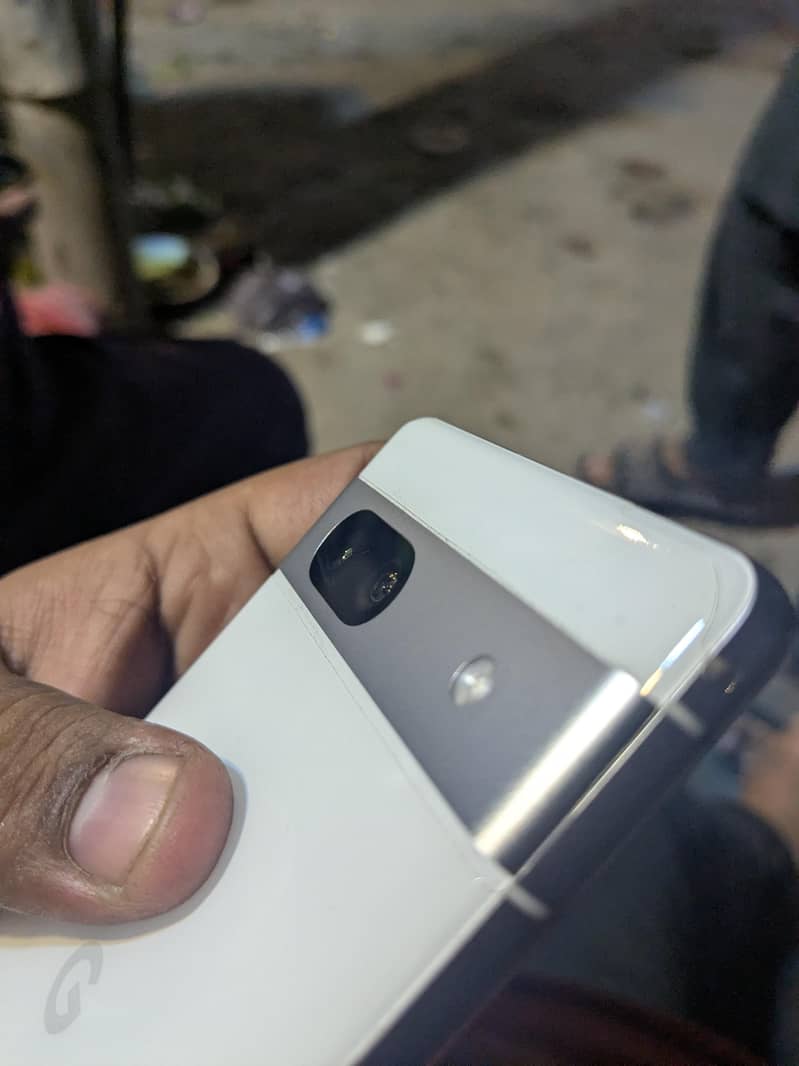 Google Pixel 7a 1