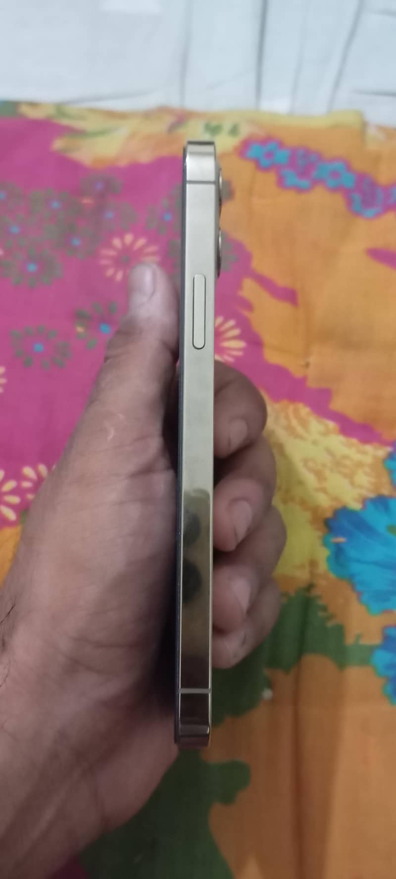 iPhone 12 Pro 4