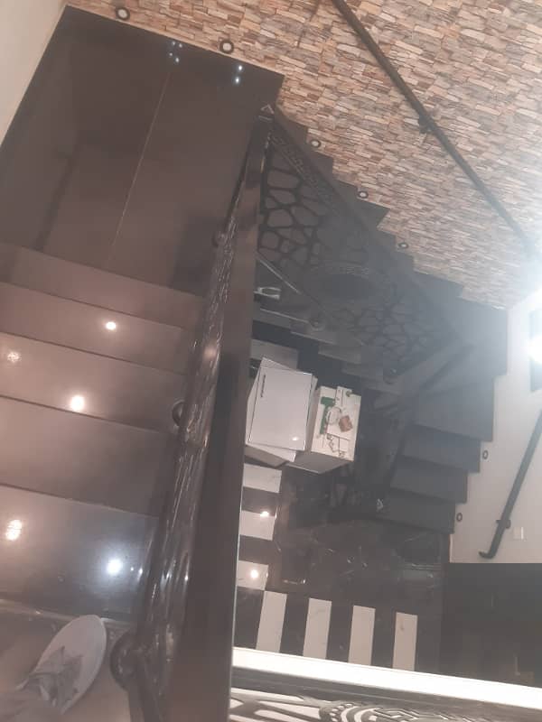 Upper Portion For Rent 4