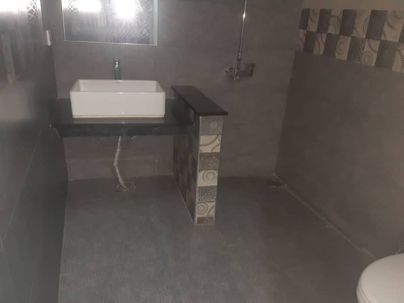 Upper Portion For Rent 6