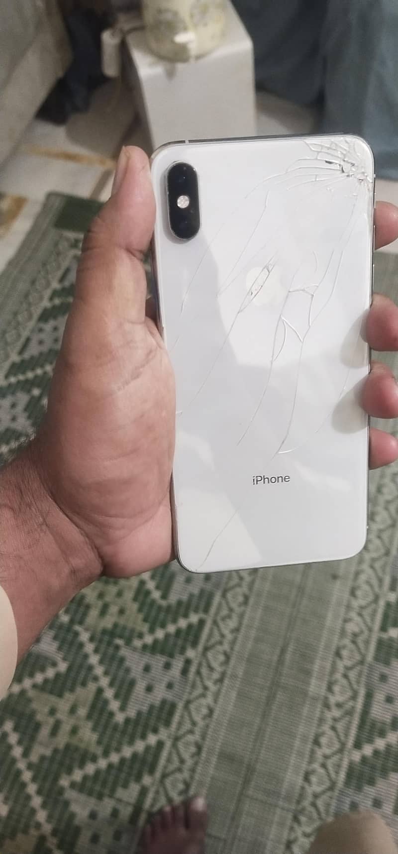 Apple iPhone XS Max 0