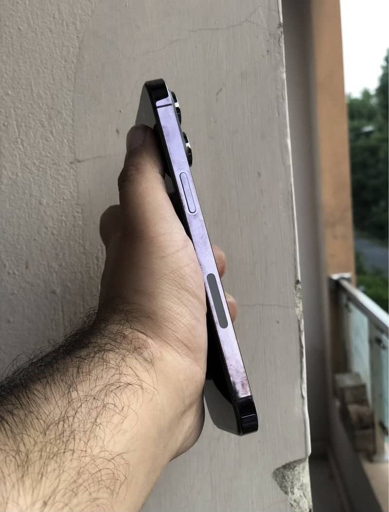 Apple iPhone 14 Pro Max 3
