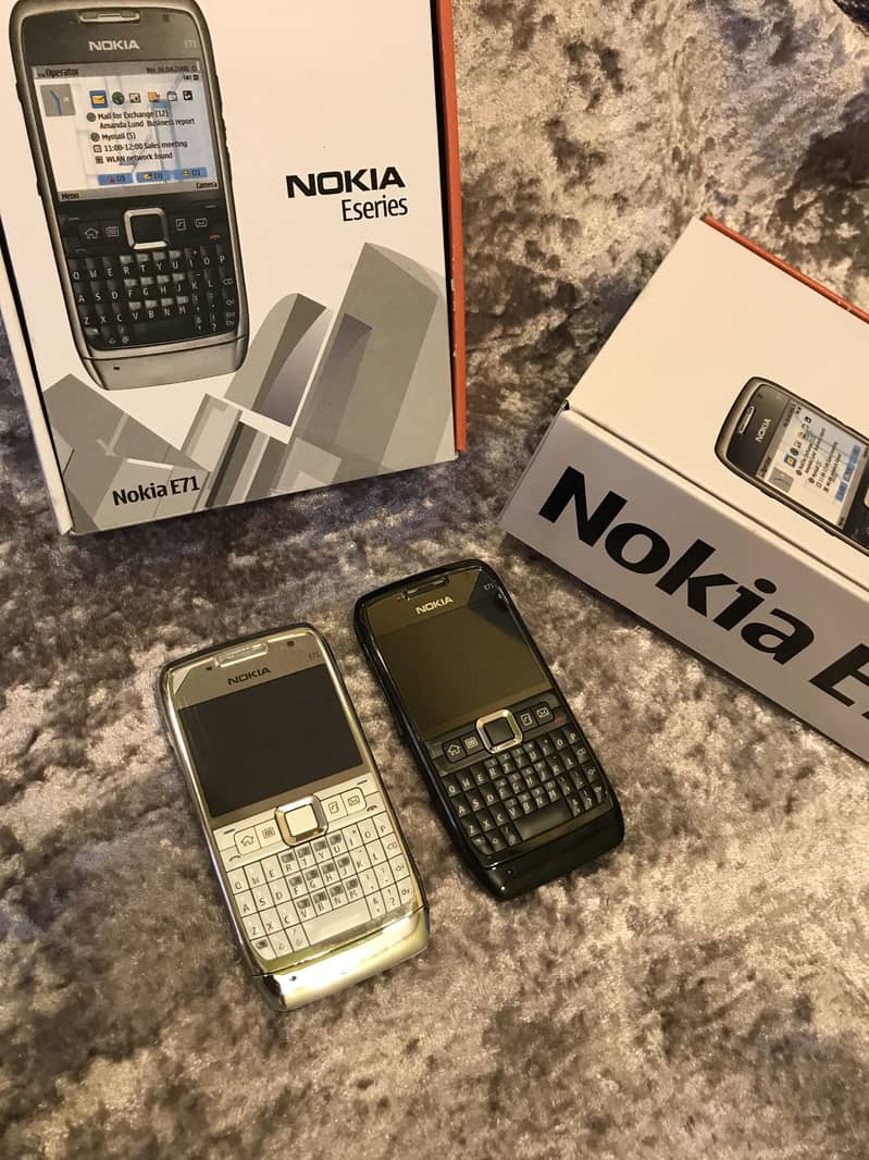 Nokia E71 1