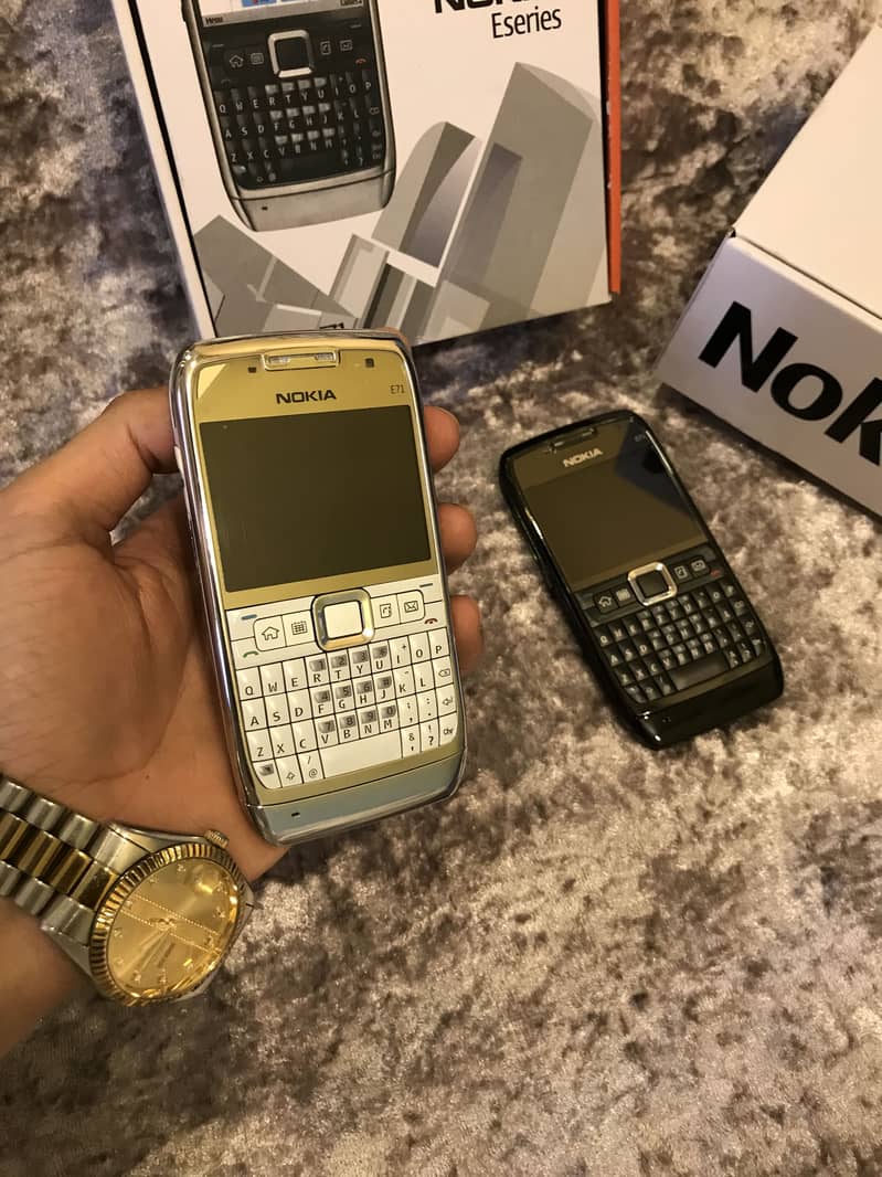 Nokia E71 2