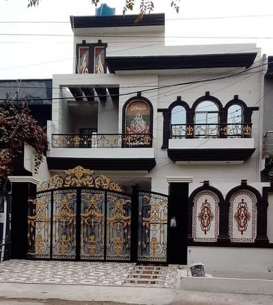 10 Marla Luxury Triple Storey Park Facing House for Sale in Sunny Park Lahore Near PCSIR Phase 2 | 7 Beds