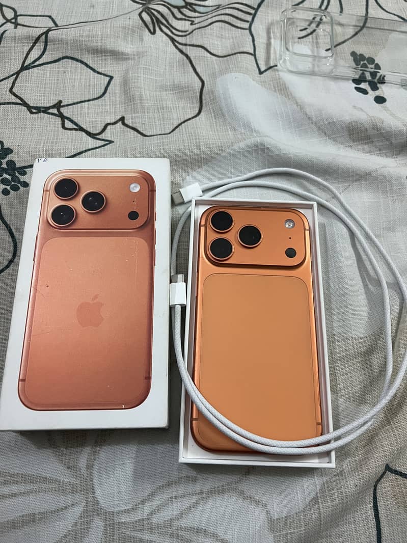 iPhone 17 Pro With Complete BOX 0