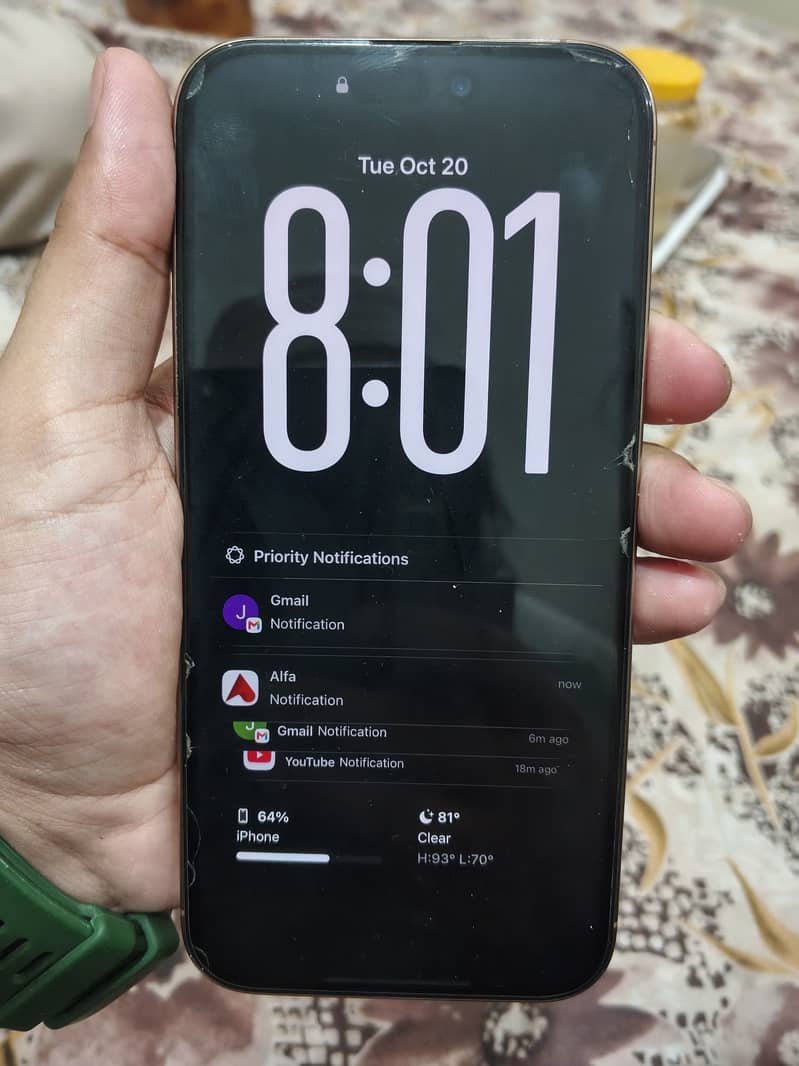 Apple iPhone 16 Pro Max 3