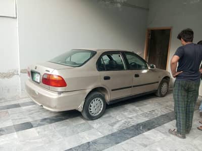Honda Civic EXi 2000