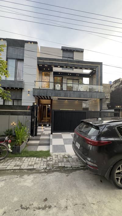 10 Marla Brand New Ultra Luxury House For Sale In Lahore Gated Community