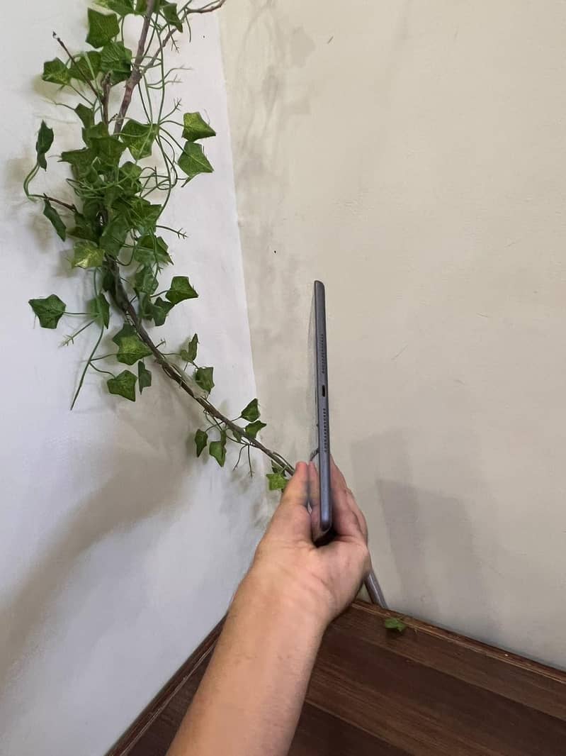 IPAD 8 GEN 128 2