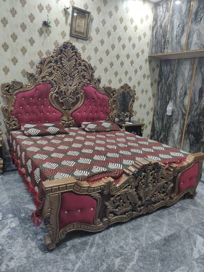 King size bed pure wooden