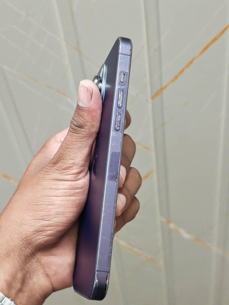 Apple iPhone 14 Pro Max 5