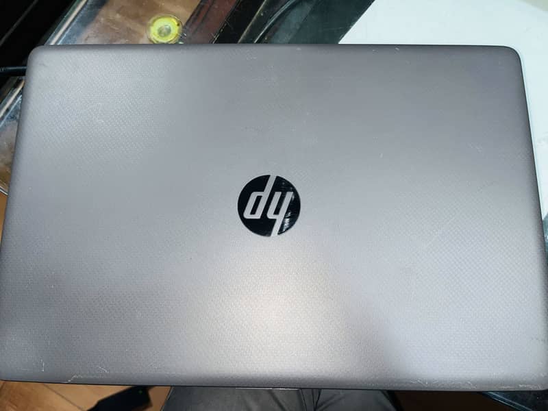 HP LAPTOP 1
