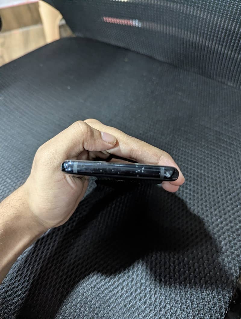 LG G8 ThinQ 2