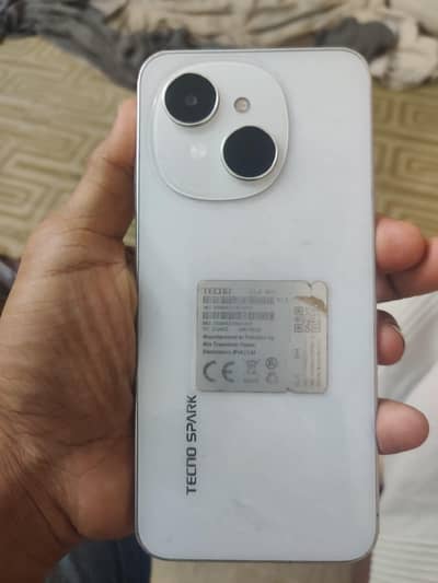 Tecno Spark Go 1 4/64