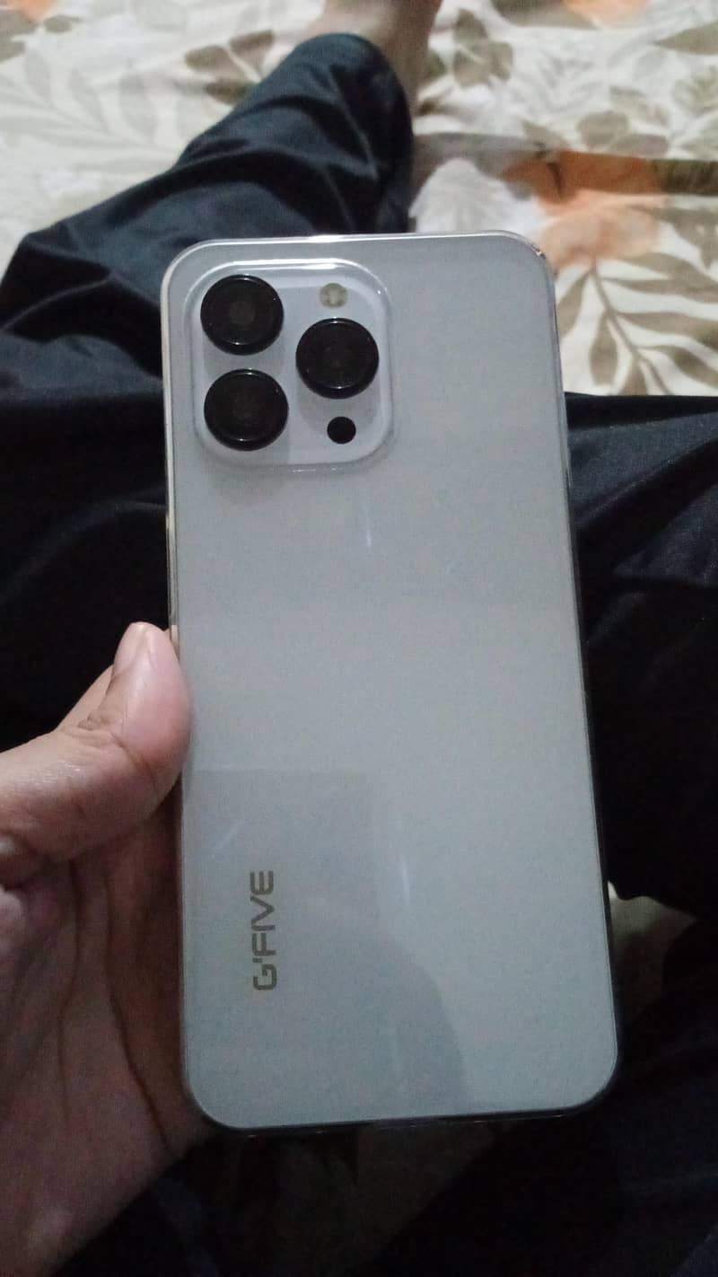 G'Five 16 Pro 0