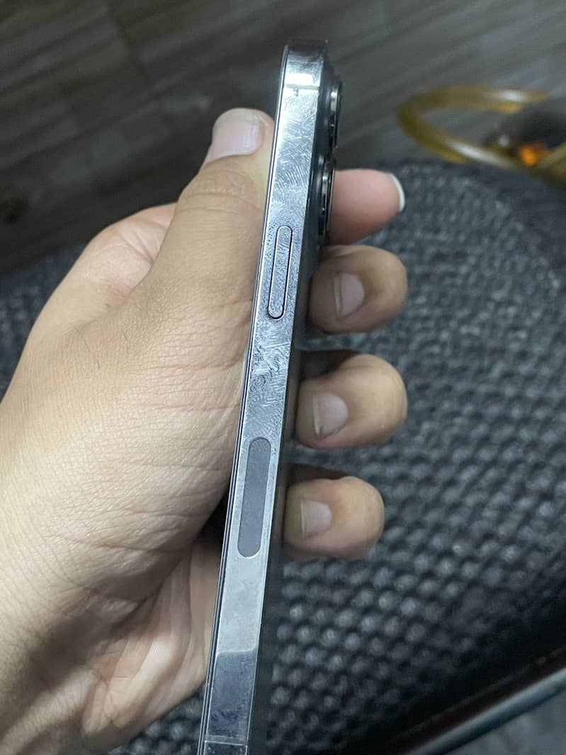 Apple iPhone 13 Pro 5