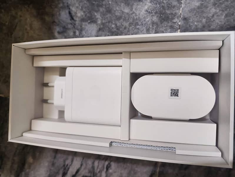 Oppo a6s only box open 2