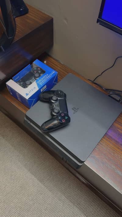 PS4 Slim 512 Gb Jailbreak with 5 games