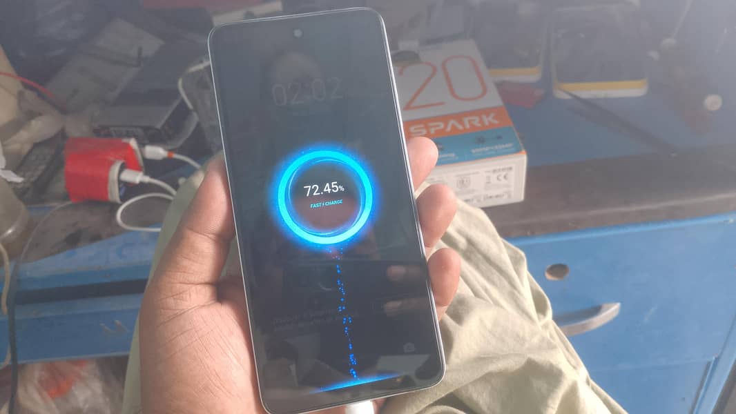 Tecno Spark 20 3