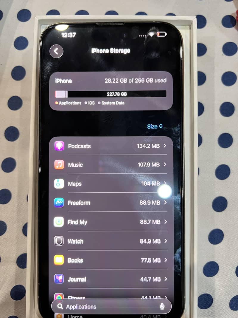 Apple iPhone 15 Pro Max 4