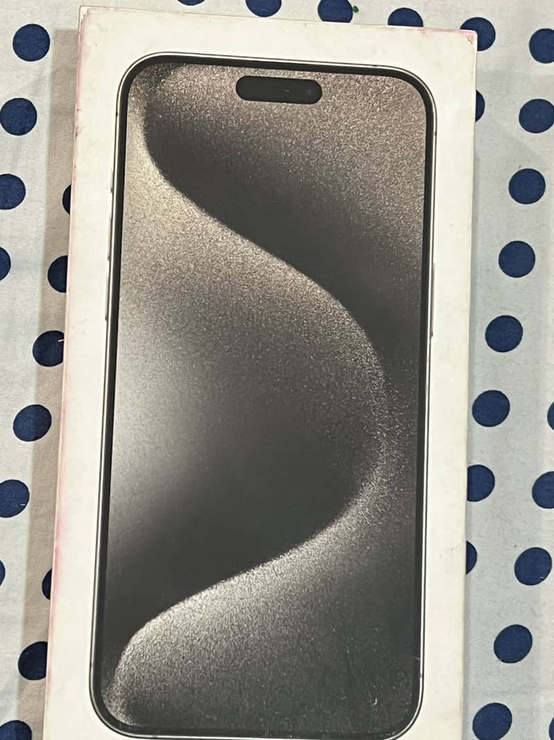 Apple iPhone 15 Pro Max 7