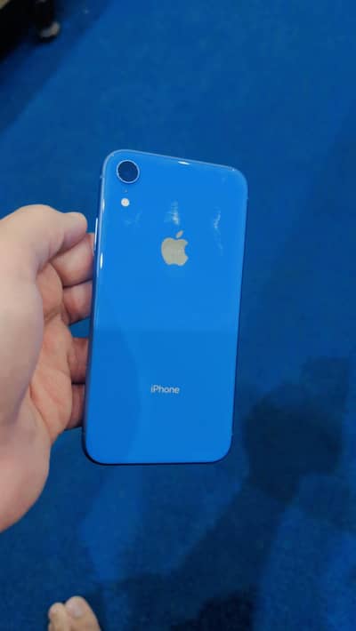 Apple iPhone XR mdm phone ha 10/10 condition
