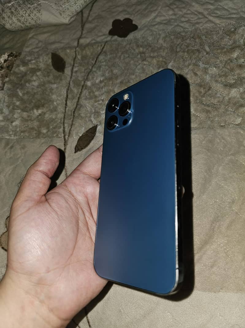 Apple iPhone 12 Pro Max 2