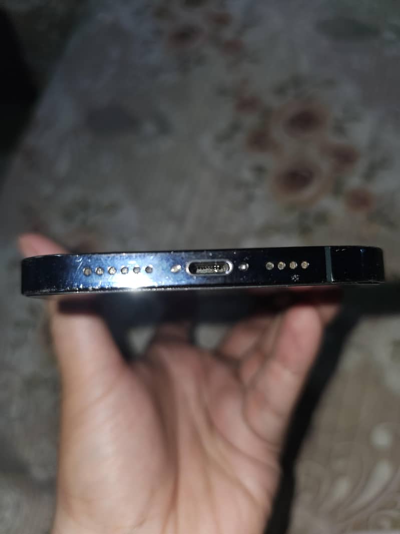 Apple iPhone 12 Pro Max 11
